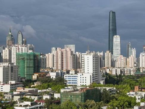20 nước có "đường chân trời" ấn tượng nhất thế giới - 8
Quảng Châu, với 915 tòa nhà cao trong 7.434 km vuông đã đưa Trung Quốc thành nước có đến 3 thành phố lọt vào Top 10.