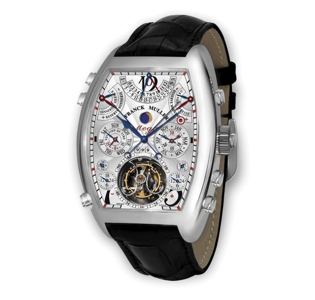 Không chỉ là một trong những chiếc đồng hồ đắt nhất thế giới, Franck Muller Aetermitas Mega 4 còn là đỉnh cao về độ phức tạp. Nó được cấu thành từ 1.483 bộ phận và 99 hạt chân kính (bộ phận dùng để đỡ trục bánh xe đồng hồ) bằng đá quý được mài thủ công.