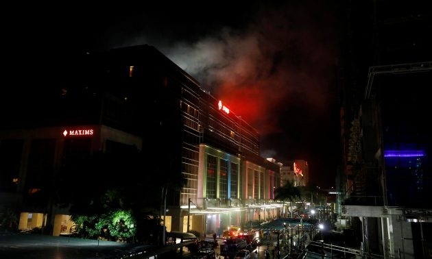 Xả súng giữa thủ đô của Philippines, IS nhận trách nhiệm - 1
Hiện trường vụ tấn công (Ảnh: Reuters)