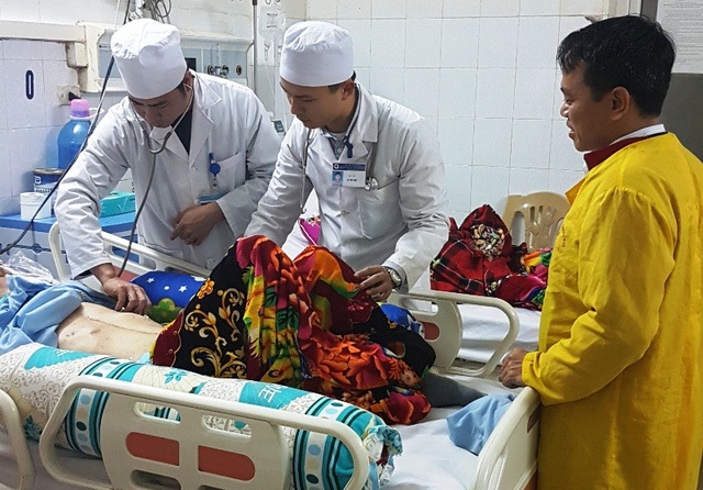 Cơ chế tuyển dụng bác sĩ chưa công khai, minh bạch - 1 Theo yêu cầu của tỉnh Thanh Hóa thì thời gian tuyển dụng bác sĩ từ khi nộp hồ sơ đến khi có quyết định chính thức tiếp nhận không quá 30 ngày