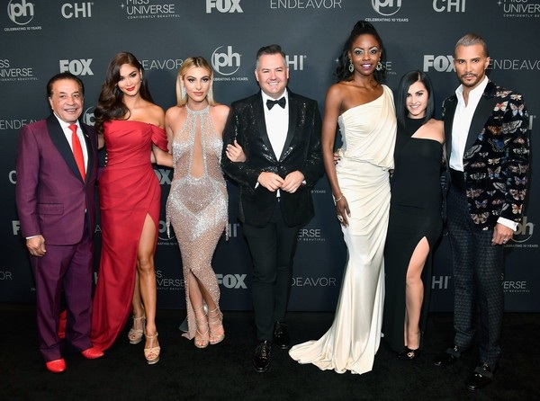 Cựu hoa hậu hoàn vũ ngày càng xinh đẹp - 8
Năm 2017, Pia còn ngồi ghế giám khảo cuộc thi Asias Next Top Model