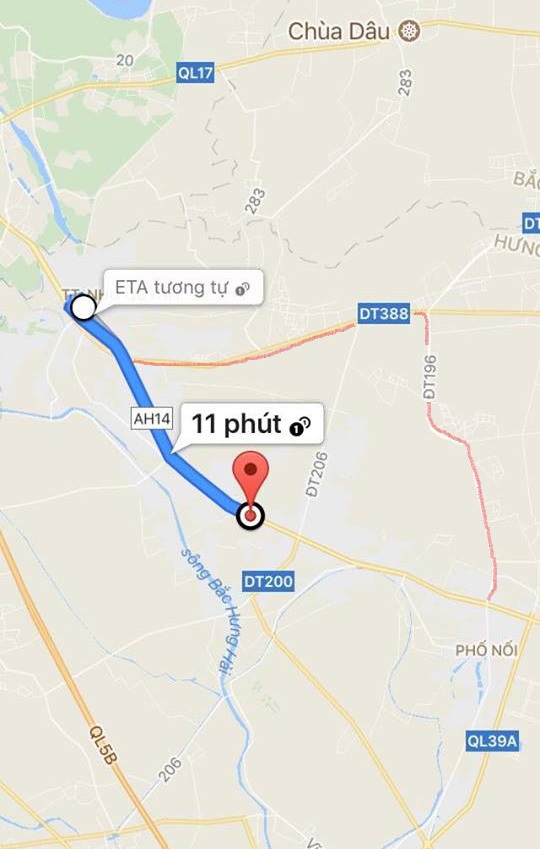 Dân khốn khổ vì tài xế đua nhau né trạm BOT quốc lộ 5 - 2
Con đường né trạm thu phí đường 5 hình cánh cung nối từ chân cầu vượt thị trấn Như Quỳnh đến Phố Nối (tô màu hồng), chấm đỏ là trạm thu phí đường 5.