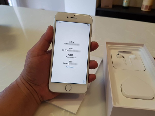 iPhone 8 và 8 Plus bất ngờ xuất hiện tại Việt Nam trước 2 ngày mở bán - 2
iPhone 8 chưa thể kích hoạt sử dụng trước ngày mở bán