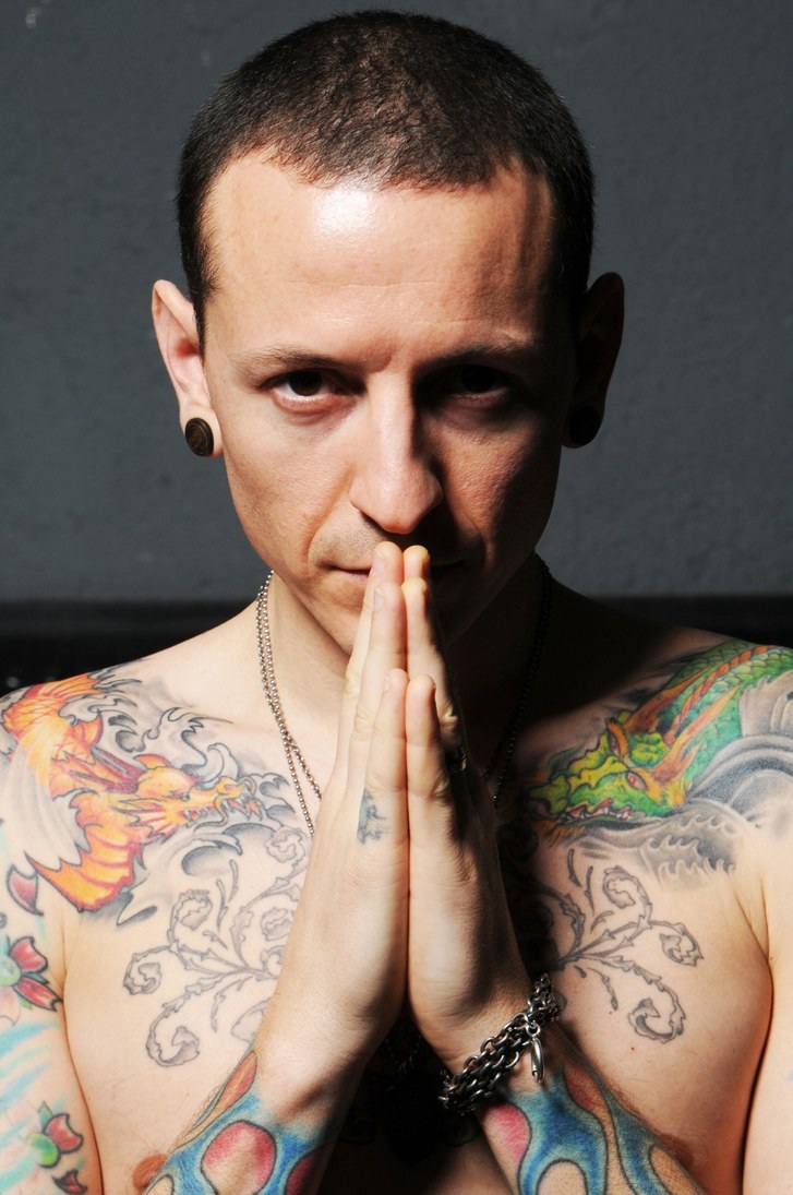 Thủ lĩnh Linkin Park tự tử: Tại sao một thế hệ cảm thấy mất mát? - 3 Thủ lĩnh Linkin Park tự tử: Tại sao một thế hệ cảm thấy mất mát? - 3