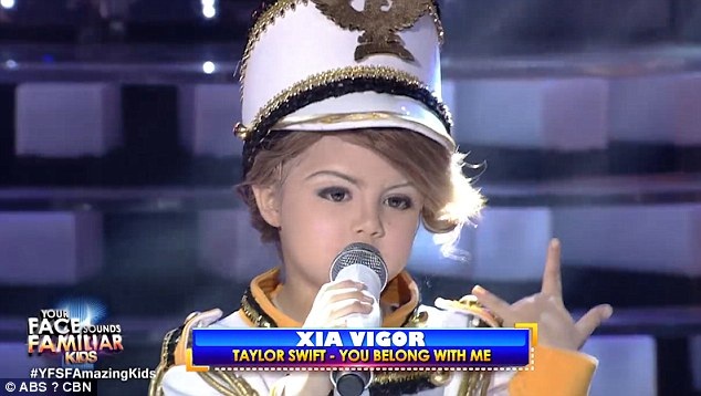 7-year-old girl Xia Vigor is a hot figure at "Children's Familiar Faces" in the Philippines.