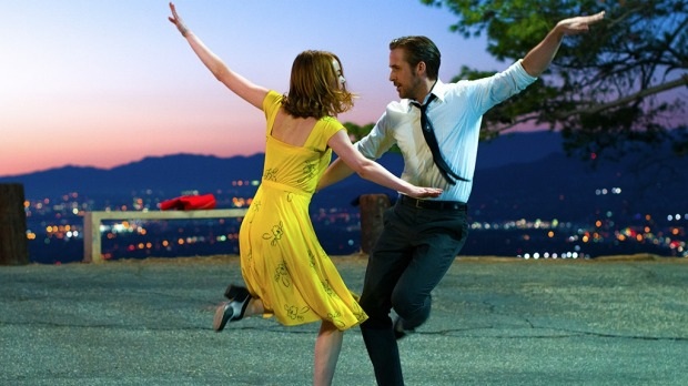 Quả Cầu Vàng 2017: Cuộc chiến của hai chàng Ryan “kỳ phùng địch thủ” - 3 “La La Land” - “Những kẻ khờ mộng mơ”