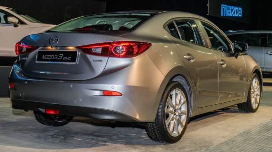 Mazda3 2017 có mặt tại Malaysia với giá từ 560 triệu đồng - 2 Mazda3 2017 có mặt tại Malaysia với giá từ 560 triệu đồng - 2