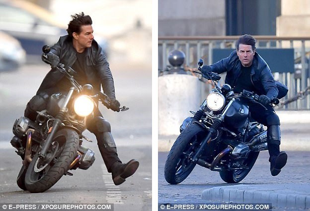 Cảnh rượt đuổi được thực hiện vào sáng chủ nhật vừa qua, đường phố đã được nhà chức trách ưu tiên cho đoàn phim ghi hình trong một khoảng thời gian. Người dân có thể đứng ở những khu vực được cho phép để theo dõi hoạt động quay phim.