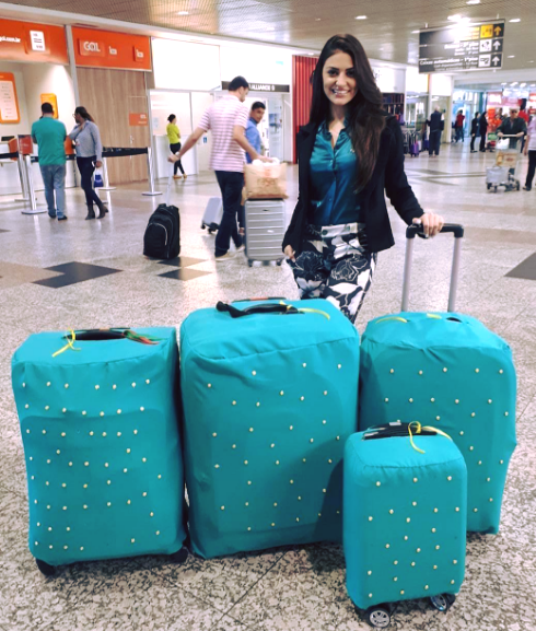 Các mỹ nhân Miss Grand International 2017 rộn ràng khoe ảnh chuẩn bị sang Việt Nam - 3
Trên trang fanpage của mình, hoa hậu Brazil khoe ảnh chuẩn bị lên đường sang Việt Nam với đống hành lý khủng.