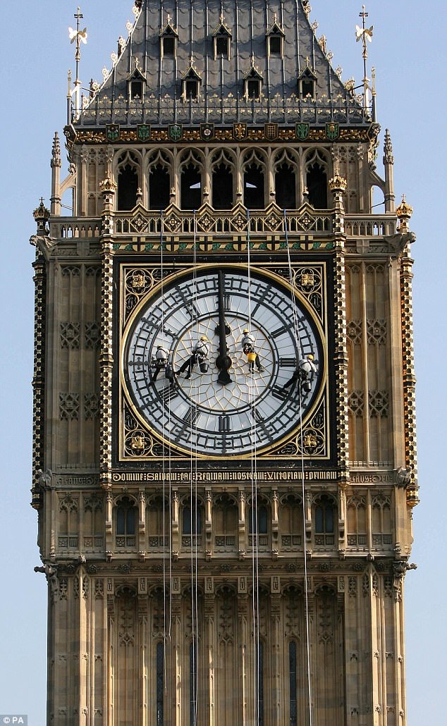 Đồng hồ Big Ben sẽ “lột xác” như thế nào sau… 4 năm chìm vào im lặng? - 6 Tháp đồng hồ Big Ben được hoàn tất vào năm 1856.