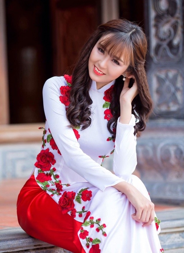 Cận cảnh những người đẹp vào bán kết Hoa khôi Nam Bộ 2017 (P.2) - 16 Nguyễn Thị Hải Yến (SN 1997, An Giang).