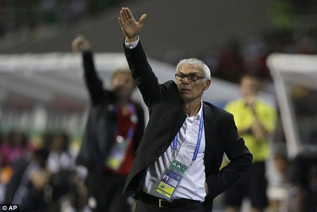 Những khoảnh khắc kinh điển ở trận chung kết Cameroon-Ai Cập - 1
HLV Hector Cuper khao khát chức vô địch CAN 2017 cùng Ai Cập