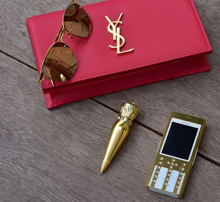 Món quà biết nói lời yêu của Mobiado - 4 Có cô gái nào không yêu những thứ lấp lánh? Mobiado Porcelain có giá 89 triệu đồng