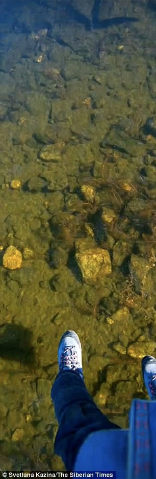 Bước đi trên mặt băng