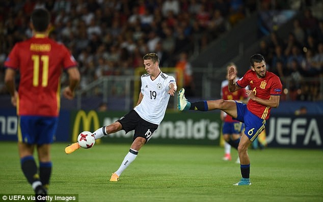 Đánh bại Tây Ban Nha, Đức vô địch U21 châu Âu - 5
Ngôi sao của Freiburg làJanik Haberer chơi khá hay ở trận đấu này