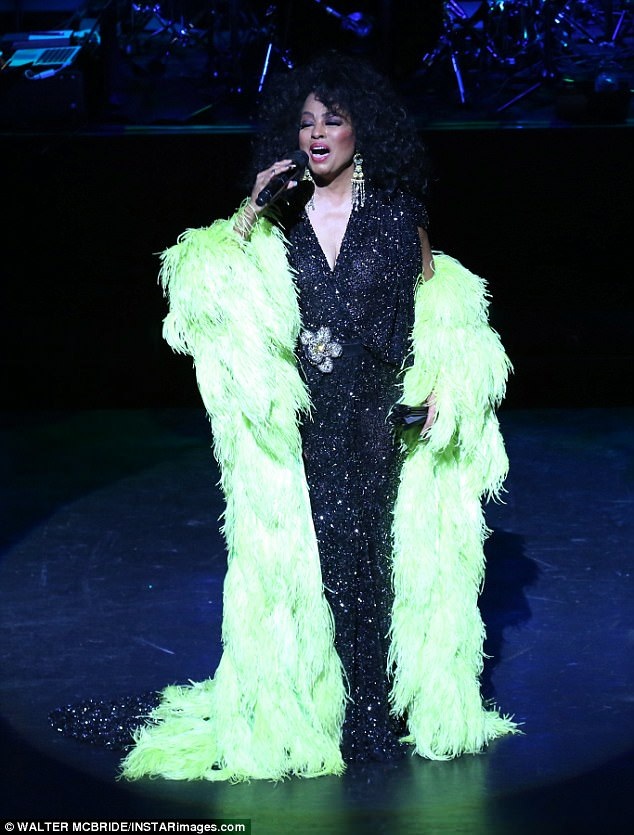 Bà từng 12 lần được đề cử tại giải Grammy nhưng chưa bao giờ giành được một giải nào, dù vậy, về sau, ban tổ chức đã trao cho bà giải Grammy Thành tựu Trọn đời hồi năm 2012.