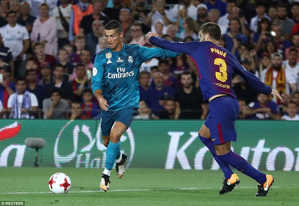 Barcelona 1-3 Real Madrid: C.Ronaldo ghi bàn và nhận thẻ đỏ | Báo Dân trí