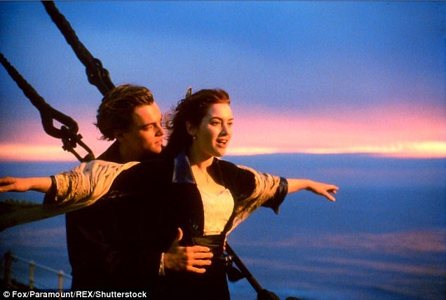 Tại sao cặp đôi “Titanic” không yêu mà chỉ là bạn suốt 20 năm? - 3 Kate và Leo đã trở thành những ngôi sao màn bạc quốc tế sau khi xuất hiện trong bộ phim tình cảm kinh điển - “Titanic” (1997).