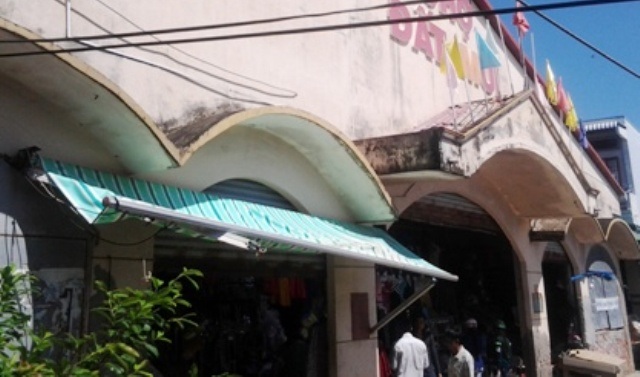 2 bé gái 7 tuổi bị xâm hại trong cùng một ngày tại xã - 1 Đất Mũi (Cà Mau), nơi công an đang điều tra 2 vụ xâm hại trẻ em.