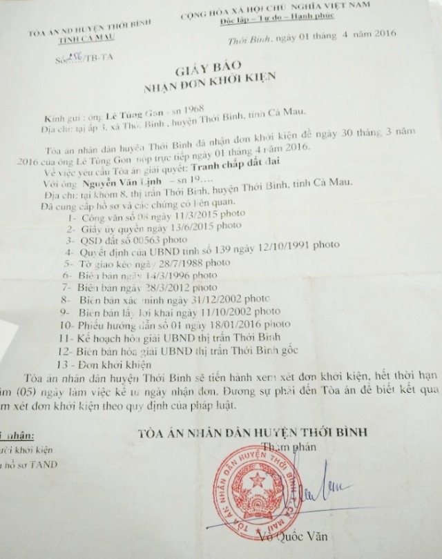 Vụ cấp “sổ đỏ” trái luật hơn 20 năm chưa được giải quyết: Sai phạm nối tiếp sai phạm? - 1 Tiếp nhận đơn từ ngày 1/4/2016 đến nay hơn 16 tháng, nhưng TAND huyện Thới Bình vẫn đang… thu thập chứng cứ.
