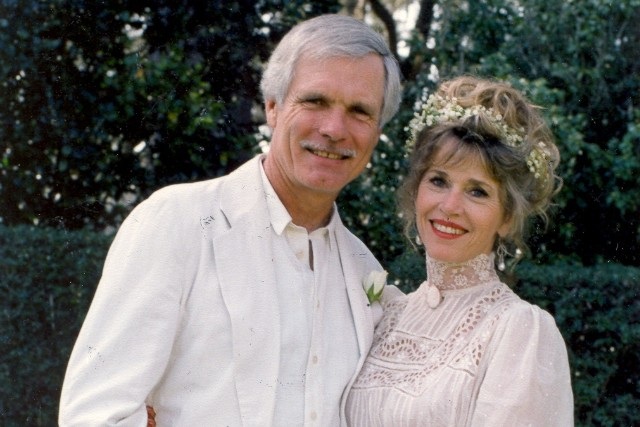 9 người đẹp showbiz hẹn hò “tỷ phú USD” - 9 Nữ diễn viên Jane Fonda và người sáng lập hãng tin CNN - Ted Turner
