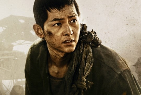 Song Joong Ki trong “Battleship Island” (Đảo địa ngục).