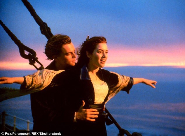 Hiện vật quý giá trên tàu Titanic đang không biết… “đi đâu, về đâu” - 1 5.500 hiện vật từng được tìm thấy trên tàu Titanic hiện đang được cất giữ trong một nhà kho bí mật ở Mỹ.