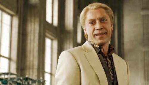 Nam diễn viên chuyên vào vai phản diện sợ xem… cảnh bạo lực - 7 Tạo hình trong phim “Skyfall” (Tử địa Skyfall - 2012)