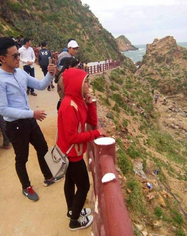 "Thiên đường biển" Eo Gió hút du khách dịp Tết - 7 Bạn trẻ ghi lại những hình ảnh đẹp ở Eo Gió