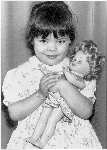 Sandra thuở nhỏ