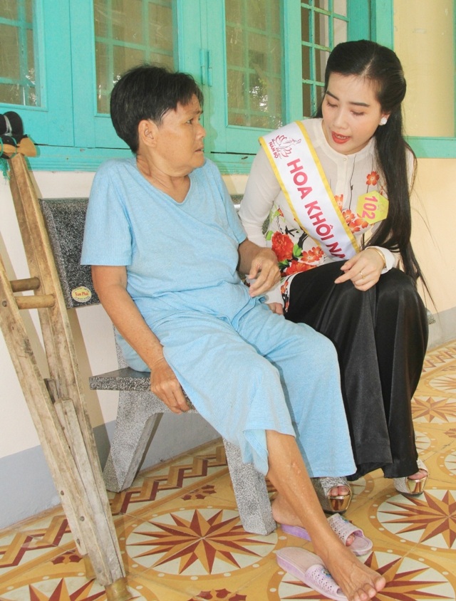 Người đẹp Hoa khôi Nam Bộ 2017 tham gia thiện nguyện ở Vũng Tàu - 7 Người đẹp Hoa khôi Nam Bộ 2017 tham gia thiện nguyện ở Vũng Tàu - 7