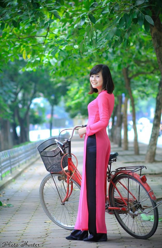 Cô gái bị "săn lùng ráo riết" vì sở hữu ảnh thẻ đẹp mê hồn - 5 Hoàng Phượng sở hữu sống mũi cao, đôi mắt biết nói và làn da trắng ngần