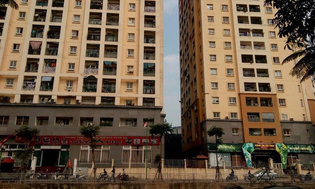 Vụ 229 Phố Vọng: Cơ quan nhà nước cứ kiểm tra, chủ đầu tư cứ không khắc phục? - 6
Cư dân cụm chung cư 229 Phố Vọng bày tỏ hàng loạt nỗi niềm “đau khổ”.