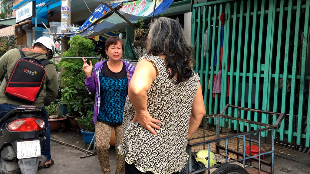 Khóc mếu cảnh lùng bắt chó thả rông trên phố - 6 Khóc mếu cảnh lùng bắt chó thả rông trên phố - 6