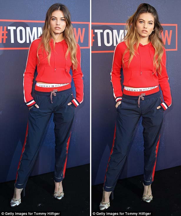Quyền lực của “cô gái đẹp nhất thế giới” ở tuổi... lên 6 - 7 Sau New York Fashion Week, Thylane liền bay ngay tới London để tiếp tục làm khách mời tại một số show của Tuần lễ Thời trang London. Cô gái trẻ đang quyết tâm đẩy mạnh hình ảnh và tên tuổi của mình trong làng mốt quốc tế.