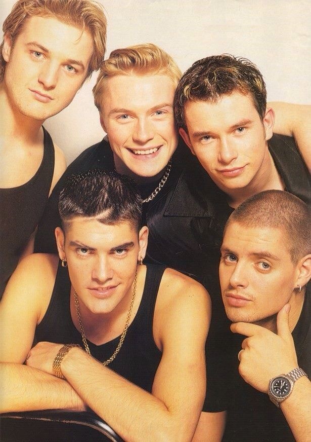 Ronan Keating tái hợp cùng Boyzone nhân dịp 25 năm thành lập - 3 Boyzone thời kỳ hoàng kim với 5 thành viên.