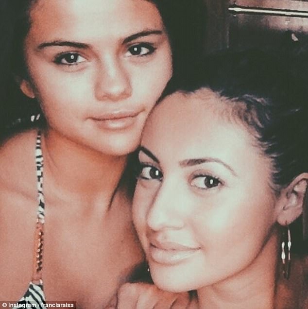Ngỡ ngàng về một tình bạn tuyệt vời trong showbiz - 13 Francia đã làm bạn với Selena từ năm 2008.