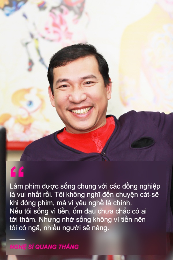 Cởi trần bán hàng và nhảy múa phản cảm ở công viên nước - 9 Xem thêm: Nghệ sỹ Quang Thắng: “Nếu sống vì tiền, tôi ốm chắc không ai thăm”