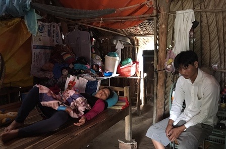 Thương 2 mẹ con thoi thóp từng ngày vì bệnh tim hành hạ - 6 Người chồng bất lực bên ngôi nhà không còn gì có thể bán ra tiền