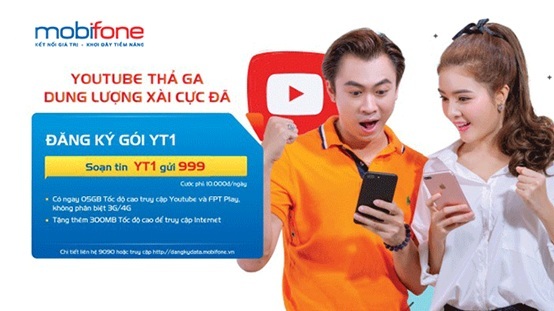 Hồ Việt Trung, Lilly Luta livestream phân trần về “phim giả, tình thật” bằng 4G siêu mượt của MobiFone - 2 Hồ Việt Trung và Lilly Luta xuất hiện cùng nhau trên ấn phẩm quảng cáo cho gói Facebook data, Video data của MobiFone.