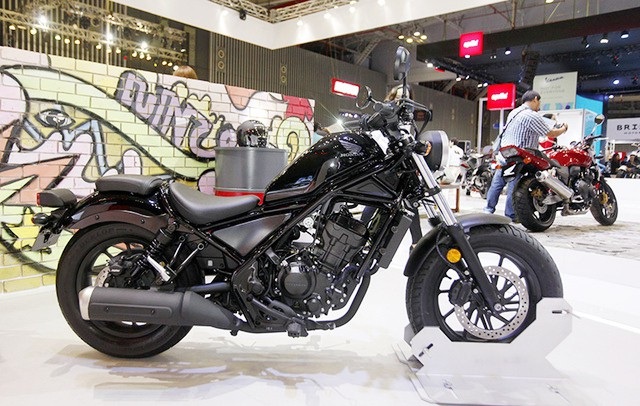 Rebel 300 sẽ là mẫu xe phân khối lớn đầu tiên của Honda tại Việt Nam? - 3 Rebel 300 sẽ là mẫu xe phân khối lớn đầu tiên của Honda tại Việt Nam? - 3