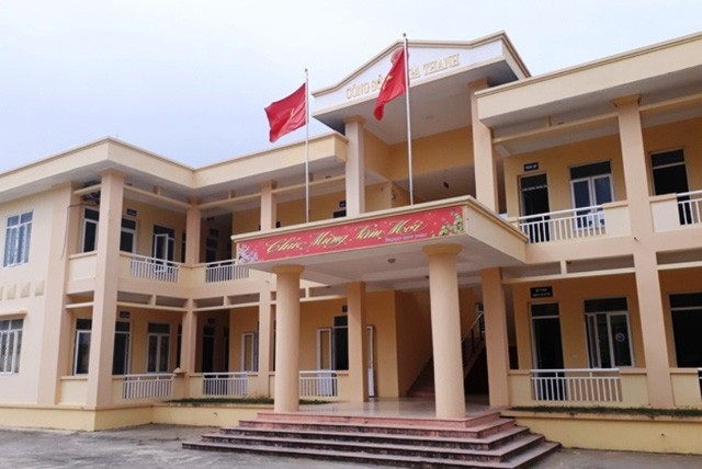Vụ người thân quan xã “chui” vào hộ nghèo: Đúng như báo chí phản ánh - 1 Nhiều cá nhân, tập thể xã Nga Thanh, huyện Nga Sơn để xảy ra sai phạm trong quản lý