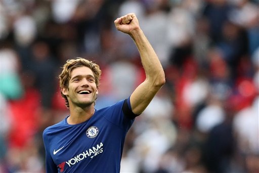 Đội hình tiêu biểu vòng 2 Premier League: MU thống trị - 2 Marcos Alonso là cứu tinh của Conte