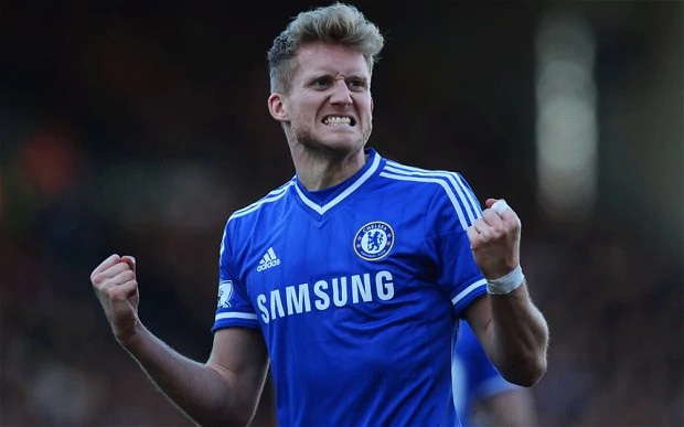 Những cầu thủ tỏa sáng rực rỡ sau khi rời khỏi Chelsea - 3 Cùng với Marko Marin, André Schürrle sang Chelsea trong sự kỳ vọng lớn. Dù vậy, cả hai đều thất vọng. Nhưng André Schürrle vẫn may mắn hơn Marin bởi anh vẫn làm lại sự nghiệp, khi thi đấu rất hay trong màu áo Wolfsburg và Dortmund. Giờ đây, André Schürrle là thành viên không thể thiếu của đội tuyển Đức.