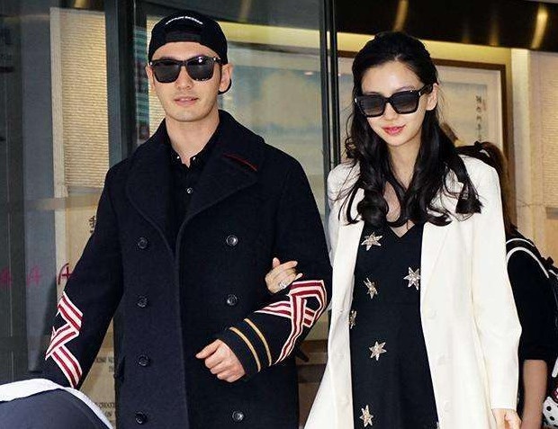 Bà mẹ trẻ Angelababy lần đầu khoe con trai cưng trên truyền hình - 13
Angelababy thon thả và rạng ngời đáng kinh ngạc khi xuất viện vài ngày sau khi sinh con trai.