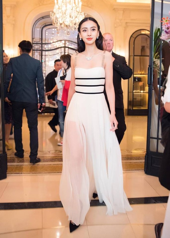 "Gái một con" Angelababy ngày càng trẻ đẹp và cá tính! - 14 "Gái một con" Angelababy ngày càng trẻ đẹp và cá tính! - 14