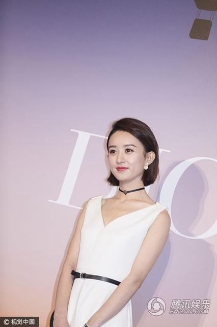 Không cần "vòng một" bốc lửa, Angelababy vẫn xinh đẹp và cuốn hút - 10 Không cần "vòng một" bốc lửa, Angelababy vẫn xinh đẹp và cuốn hút - 10