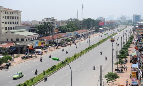 Phía Tây Bắc Hà Nội: Trung tâm tài chính - kinh tế mới của Thủ đô nhờ hạ tầng giao thông - 1 Quốc lộ 32 kế nối phía tây Hà Nội với trung tâm thủ đô
