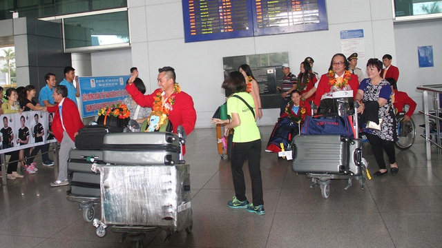 Đoàn thể thao Người khuyết tật Việt Nam về nước sau thành công tại Paralympic - 2 Đoàn thể thao Người khuyết tật Việt Nam về nước sau thành công tại Paralympic - 2