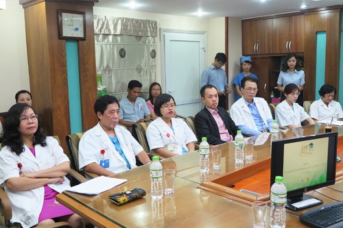 Cơ hội mới cho các cặp vợ chồng vô sinh hiếm muộn tại Việt Nam - 3
Ban lãnh đạo bệnh viện cùng các bác sĩ chuyên khoa Sản BV Hồng Ngọc.